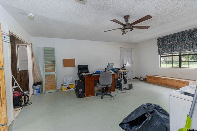 437 Hideaway ln E, Hideaway, TX 75771