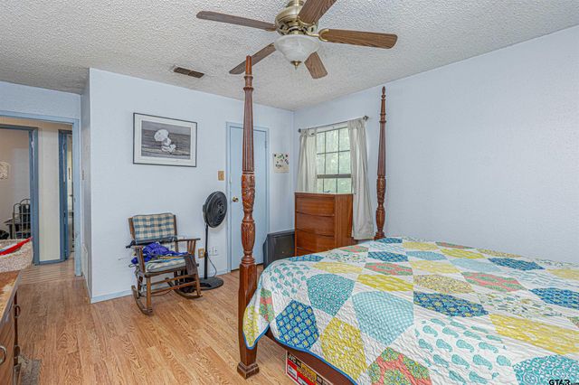 437 Hideaway ln E, Hideaway, TX 75771