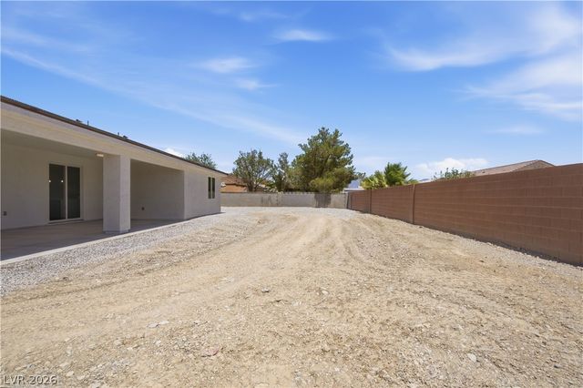 4821 Stoneham Street, Pahrump, NV 89061