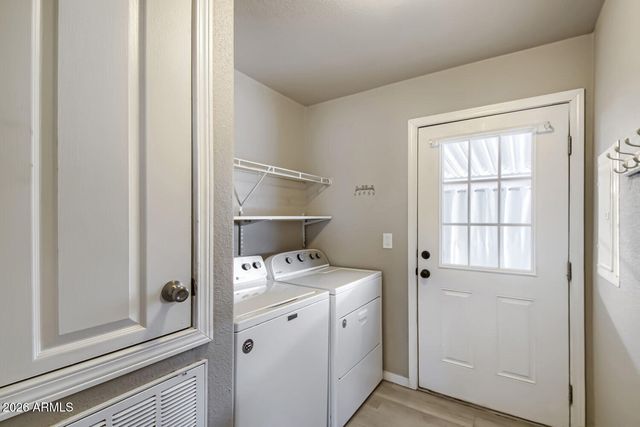 6960 W PEORIA Avenue 17, Peoria, AZ 85345