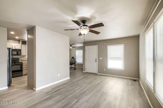6960 W PEORIA Avenue 17, Peoria, AZ 85345