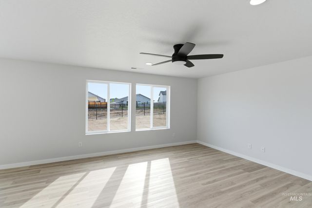 7110 E Kilkenny Ct, Nampa, ID 83687
