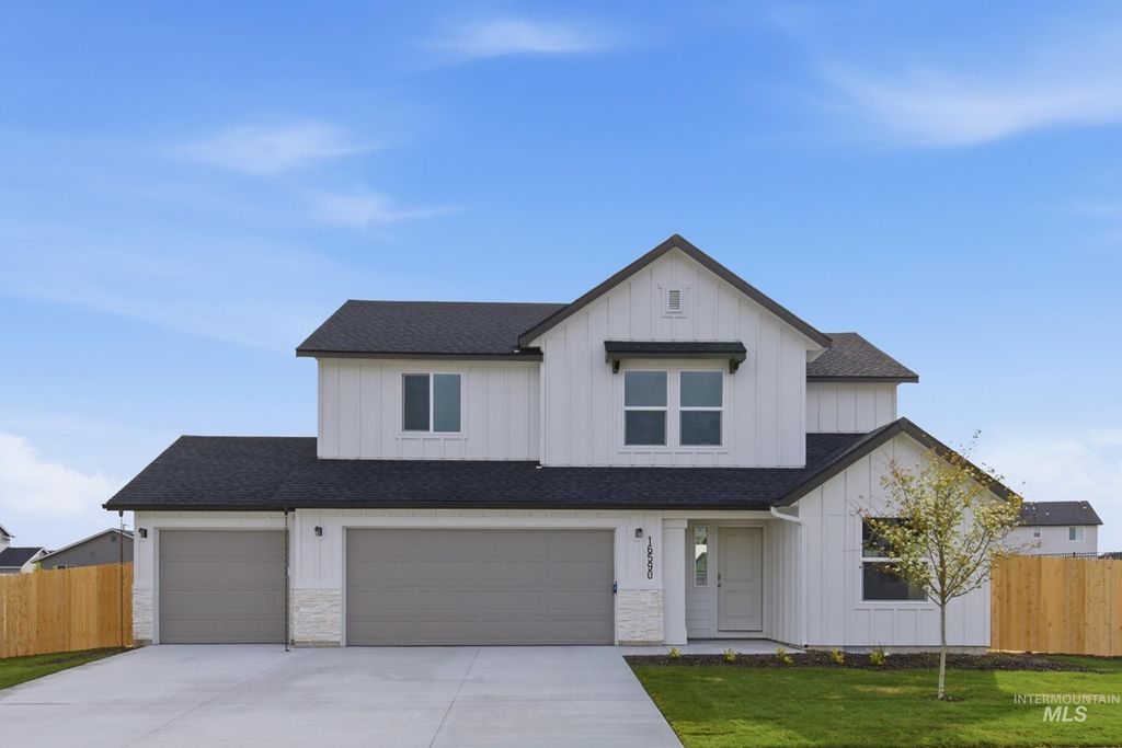 7110 E Kilkenny Ct, Nampa, ID 83687