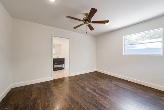 3936 Winfield Avenue, Fort Worth, TX 76109