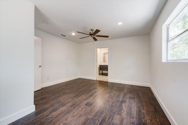 3936 Winfield Avenue, Fort Worth, TX 76109