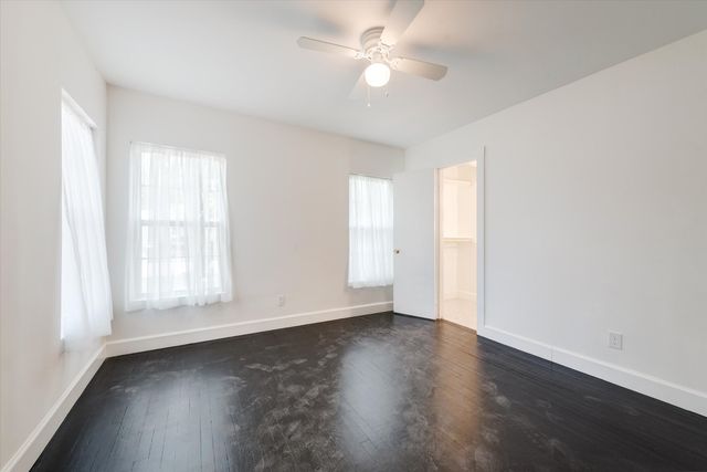 3936 Winfield Avenue, Fort Worth, TX 76109