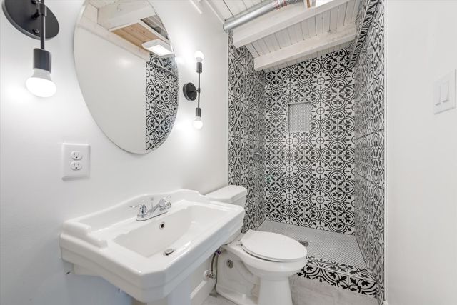 3936 Winfield Avenue, Fort Worth, TX 76109