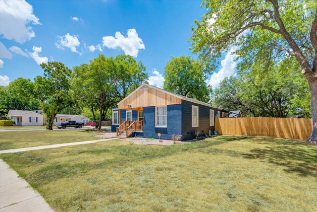 3936 Winfield Avenue, Fort Worth, TX 76109