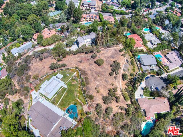 4491 La Barca Dr, Tarzana (los Angeles), CA 91356