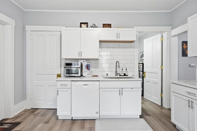 1944 E Washington Avenue, Madison, WI 53704