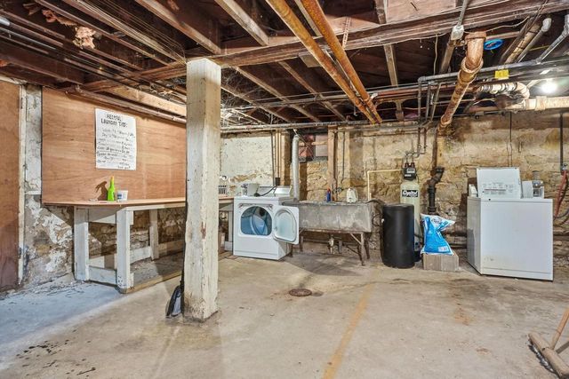 1944 E Washington Avenue, Madison, WI 53704