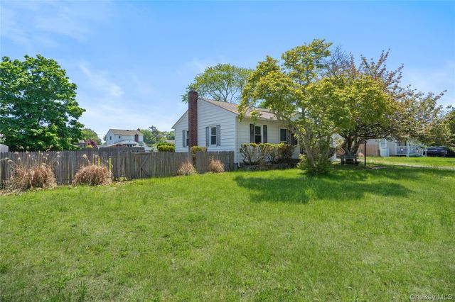 115 Chapel Avenue, East Patchogue, NY 11772