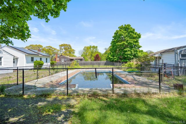115 Chapel Avenue, East Patchogue, NY 11772