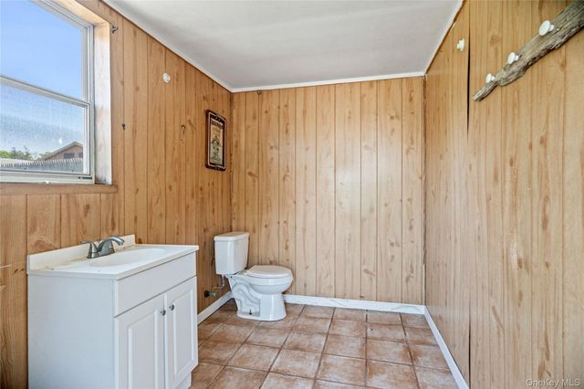 115 Chapel Avenue, East Patchogue, NY 11772