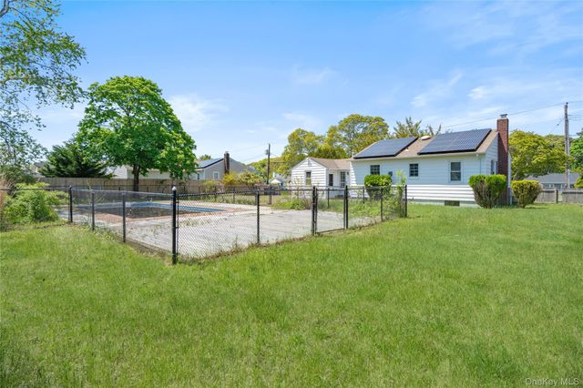 115 Chapel Avenue, East Patchogue, NY 11772