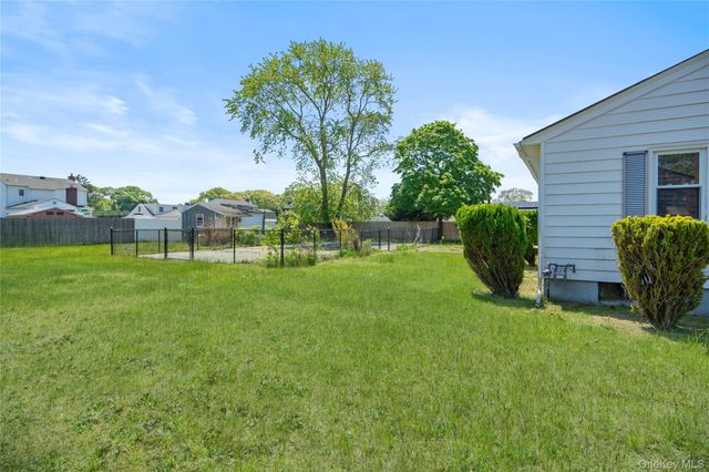 115 Chapel Avenue, East Patchogue, NY 11772
