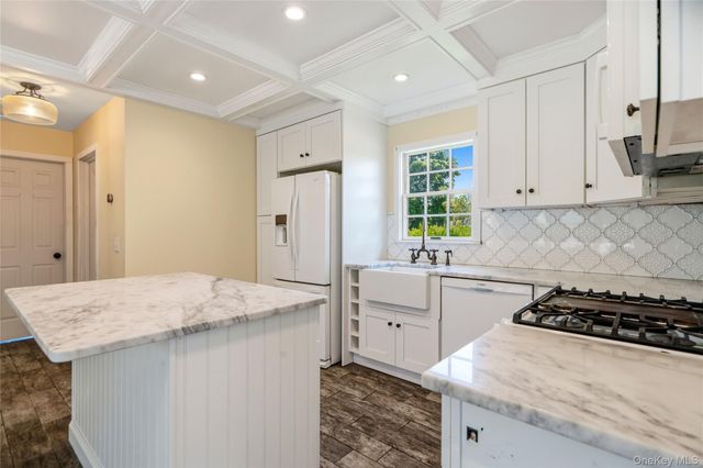 115 Chapel Avenue, East Patchogue, NY 11772