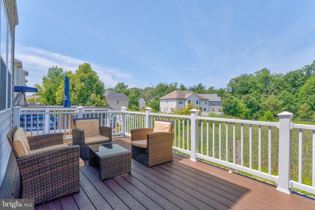 24837 MASON TER, Chantilly, VA 20152