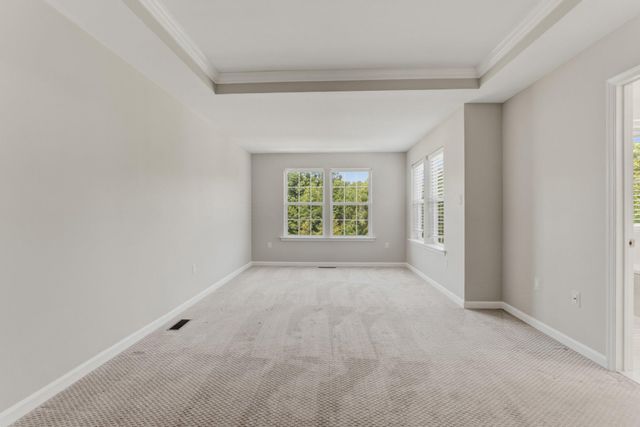 24837 MASON TER, Chantilly, VA 20152
