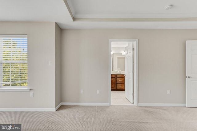 24837 MASON TER, Chantilly, VA 20152
