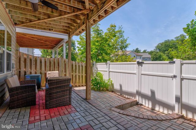 24837 MASON TER, Chantilly, VA 20152