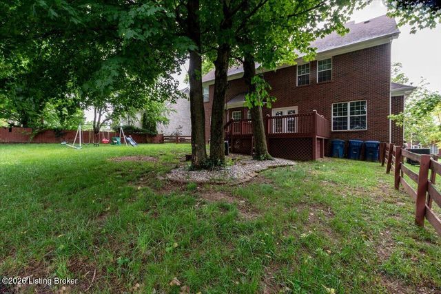 13012 Willow Forest Dr, Louisville, KY 40245