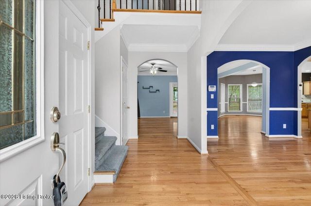13012 Willow Forest Dr, Louisville, KY 40245