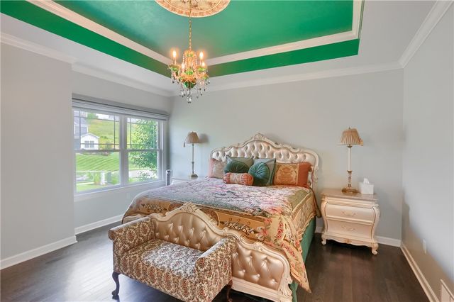 217 Hickory Ln, Adams Twp, PA 16046