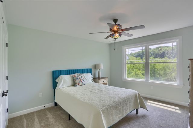 217 Hickory Ln, Adams Twp, PA 16046