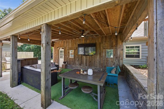132 Chippewa Trail, China Grove, NC 28023