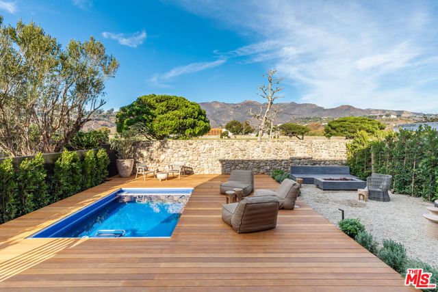 23505 Malibu Colony Road, Malibu, CA 90265