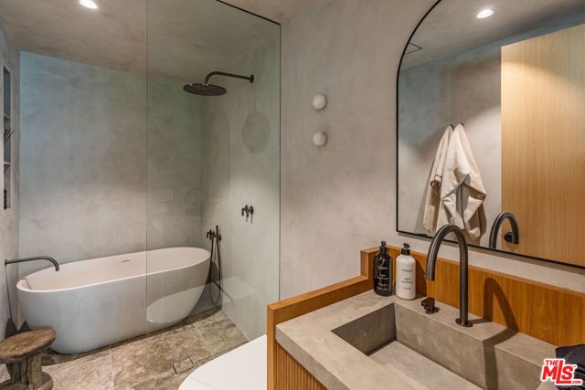 23505 Malibu Colony Road, Malibu, CA 90265