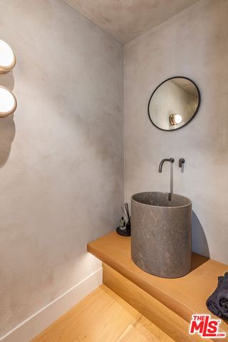 23505 Malibu Colony Road, Malibu, CA 90265