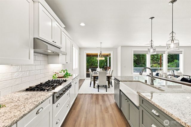4646 Twisted Tree Lane NE, Olympia, WA 98516