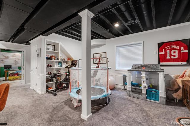 717 S Kenwood Avenue, Royal Oak, MI 48067