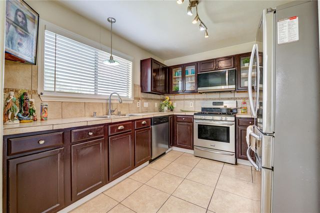 8645 Rinn Street, Houston, TX 77078