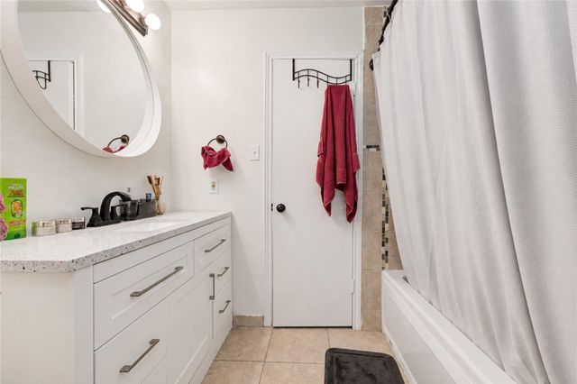 8645 Rinn Street, Houston, TX 77078
