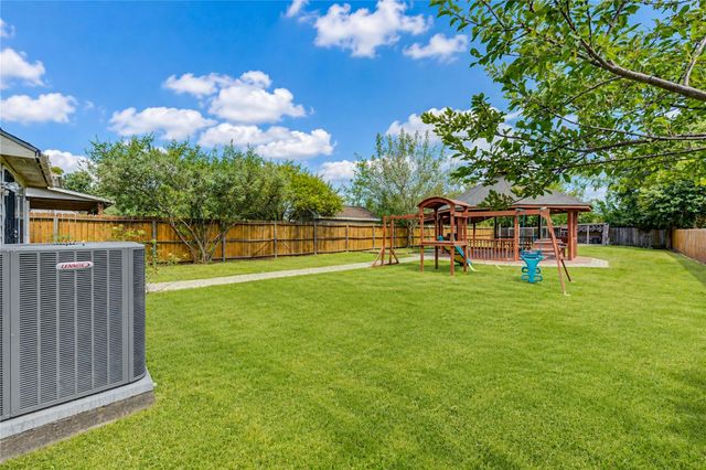 8645 Rinn Street, Houston, TX 77078