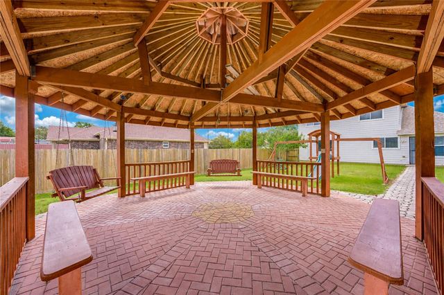 8645 Rinn Street, Houston, TX 77078