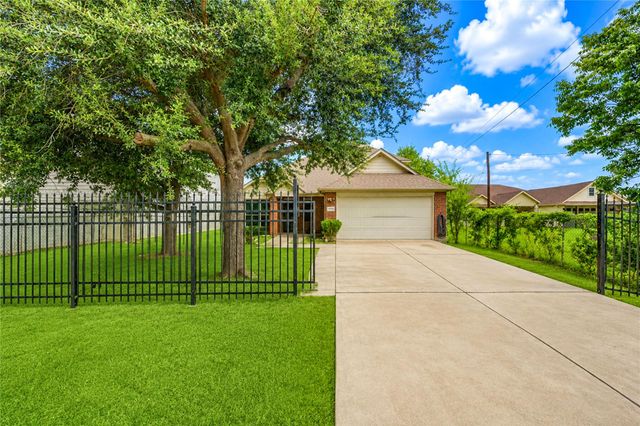 8645 Rinn Street, Houston, TX 77078