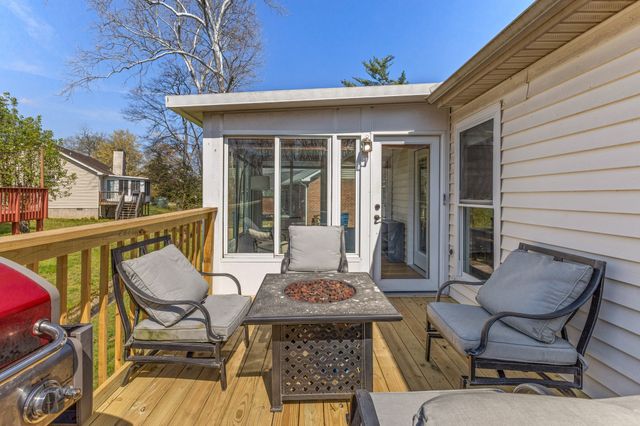 105 Heathcote Ct, Goodlettsville, TN 37072