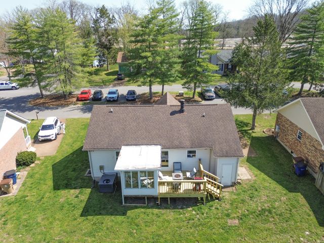 105 Heathcote Ct, Goodlettsville, TN 37072