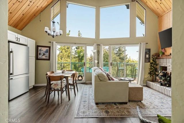 26261 Spyglass, Lake Arrowhead, CA 92352