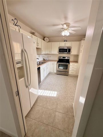 7880 PALM AIRE LANE 203, Sarasota, FL 34243