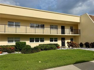 7880 PALM AIRE LANE 203, Sarasota, FL 34243