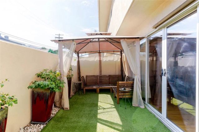 6232 Morse Avenue, North Hollywood, CA 91606