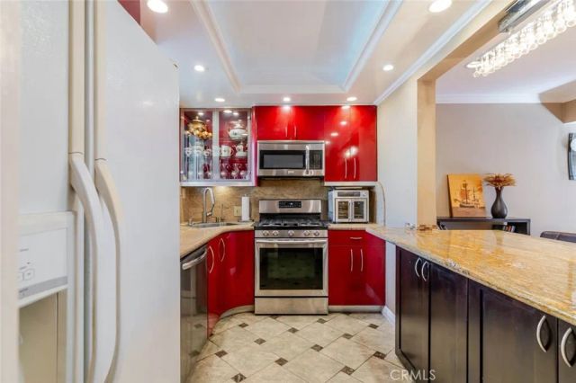 6232 Morse Avenue, North Hollywood, CA 91606