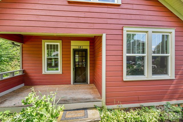 181 Courtland Place, Asheville, NC 28801