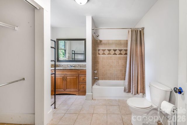 181 Courtland Place, Asheville, NC 28801