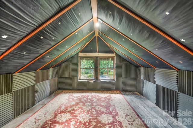 181 Courtland Place, Asheville, NC 28801